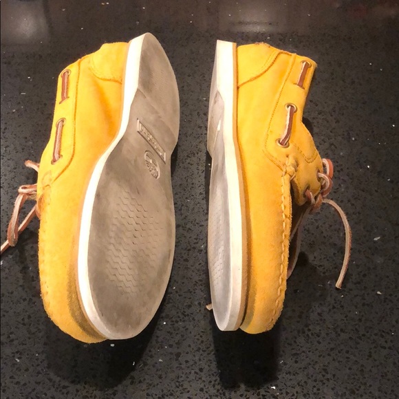 Shoes - Picture 5 of 6